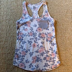 floral tanktop